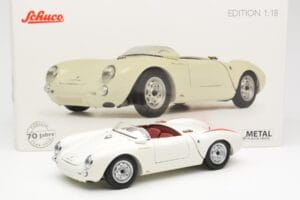 Porsche 550 Spyder 70 Aastat Edition Valge Schuco 1:18 450033300 Metall - pilt 8/8
