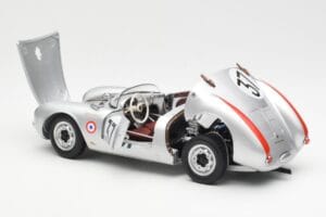 Porsche 550 RS Spyder #37 H. Polensky / R. von Frankenberg 24 Hours of Le Mans 1955 Schuco 1:18 450033400 Metall - pilt 5/8