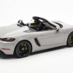 Porsche 718 Spyder Crayon Hall GT Spirit 1:18 - image 2 of 6