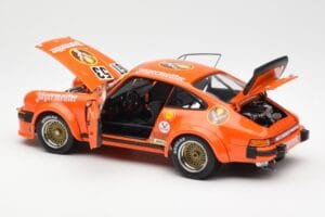 Porsche 911 934 Jagermeister 1977 Schuco 1:18 450033500 Metall - pilt 5/8
