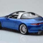 Porsche 911 991 4S Targa Sinine GT Spirit 1:18 - image 4 of 5