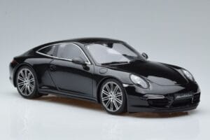 Porsche 911 991 Carrera 4 Black Edition GT Spirit 1:18 GT114 Vaik - pilt 4/6