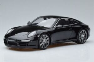Porsche 911 991 Carrera 4 Black Edition GT Spirit 1:18 GT114 Vaik