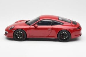 Porsche 911 991 Carrera GTS Carmine Punane Schuco 1:18 450039000 Metall - pilt 4/8