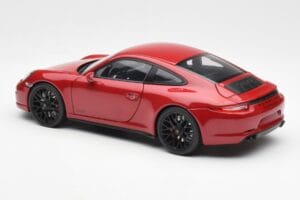 Porsche 911 991 Carrera GTS Carmine Punane Schuco 1:18 450039000 Metall - pilt 7/8