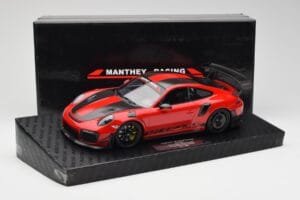 Porsche 911 GT2 RS 991 MR Manthey Racing Nordschleife Record Minichamps 1:18 MR-911-GT2RS-1803 Metall - pilt 6/6