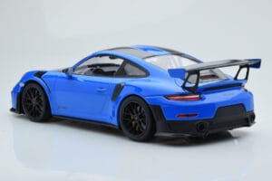 Porsche 911 GT2 RS 991.2 Weissach Package Sinine Mustad Magneesiumveljed Minichamps 1:18 153068316 Metall - pilt 5/6