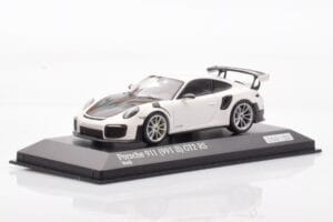 Porsche 911 991.2 GT2 RS Valge Minichamps 1:43 CA04318004 Metall - pilt 2/4
