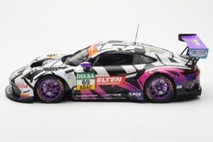 Porsche 911 991.2 GT3 R #69 Team Iron Force Racing Ring Police L. Luhr / J. Slooten ADAC GT Masters 2019 Minichamps 1:18 1531 - pilt 3/6