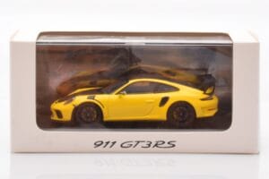 Porsche 911 991.2 GT3 RS Kollane Minichamps 1:43 WAX02020085 Metall - pilt 4/4