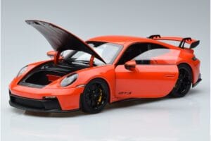 Porsche 911 992 GT3 Oranž Norev 1:18 187300 Metall - pilt 2/7