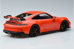 Porsche 911 992 GT3 Oranž Norev 1:18 187300 Metall - pilt 3/7