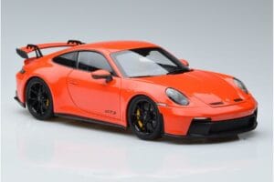 Porsche 911 992 GT3 Oranž Norev 1:18 187300 Metall - pilt 5/7