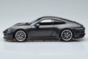 Porsche 911 992 GT3 Touring Package Hall Norev 1:18 187305 Metall - pilt 4/7