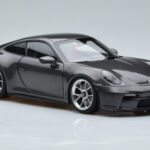 Porsche 911 992 GT3 Touring Package Hall Norev 1:18 - image 5 of 7