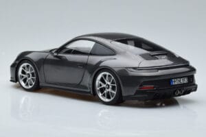 Porsche 911 992 GT3 Touring Package Hall Norev 1:18 187305 Metall - pilt 6/7