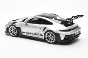 Porsche 911 992 GT3 Weissach Pack GT Hõbedane Metallic Norev 1:18 187366 Metall - pilt 7/8