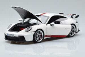 Porsche 911 992 GT3 Valge Norev 1:18 187306 Metall - pilt 2/7