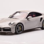 Porsche 911 992 Turbo S Crayon Hall GT Spirit 1:18