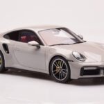 Porsche 911 992 Turbo S Crayon Hall GT Spirit 1:18 - image 4 of 6