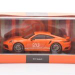 Porsche 911 992 Turbo S Gulf Oranž Minichamps 1:43 - image 4 of 4