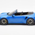 Porsche 911 992 Turbo S Shark Sinine GT Spirit 1:18 - image 3 of 6
