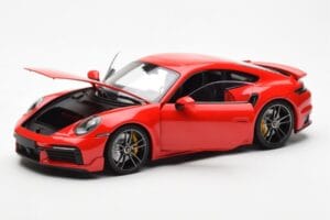 Porsche 911 992 Turbo S Sport Design Punane Minichamps 1:18 113069078 Metall - pilt 2/8