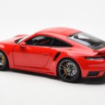 Porsche 911 992 Turbo S Sport Design Punane Minichamps 1:18 - image 7 of 8