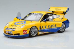 Porsche 911 996 GT3 Cup #88 Macau Winner 2005 AUTOart 1:18 80574 Metall - pilt 2/7