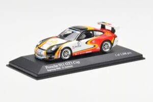 Porsche 911 996 GT3 Cup #9 D. Dermont Porsche Supercup 2006 Minichamps 1:43 400066409 Metall - pilt 2/4