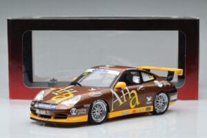 Porsche 911 996 GT3 Cup M. Marsh Carrera Cup Asia Winner 2004 AUTOart 1:18 80489 Metall - pilt 7/7