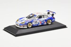 Porsche 911 996 GT3 RS #75 Khan / Sugden / Smith 24 Hours of Le Mans 2004 Minichamps 1:43 400046975 Metall - pilt 2/4