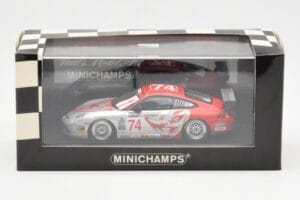 Porsche 911 996 GT3 RSR Flying Lizard #74 M. Rockenfeller / D. Cunningham / S. Neiman / J. Pechnik / J. Van Overbeek Rolex 24 - pilt 4/4