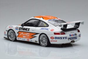 Porsche 911 996 GT3 R #1 C. Kwan Carrera Cup Asia 2004 AUTOart 1:18 80487 Metall - pilt 6/7