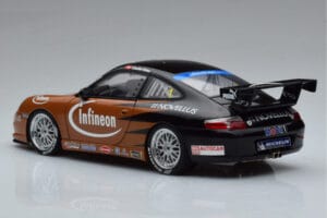 Porsche 911 996 GT3 R #2 S. Miau Carrera Cup Asia 2004 AUTOart 1:18 80488 Metall - pilt 6/7