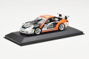 Porsche 911 997 GT3 Cup Noble Group #9 R. Meins Carrera Cup Asia Macau 2007 Minichamps 1:43 400076419 Metall - pilt 2/4
