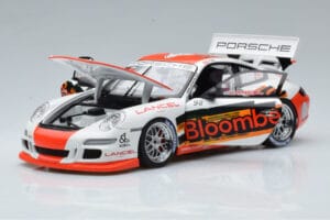 Porsche 911 997 GT3 Cup #98 P. Ma Carrera Cup Asia 2006 AUTOart 1:18 80689 Metall - pilt 2/7