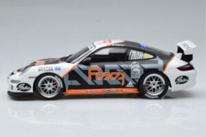 Porsche 911 997 GT3 Cup #33 M. Marsh Carrera Cup Asia 2006 AUTOart 1:18 80782 Metall - pilt 4/7