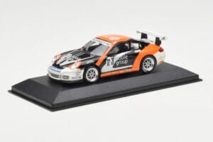 Porsche 911 997 GT3 Cup Noble Group #6 D. Watts Carrera Cup GB 2009 Minichamps 1:43 400076409 Metall - pilt 2/4