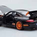 Porsche 911 997 GT3 RS Must AUTOart 1:18 - image 5 of 8