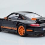 Porsche 911 997 GT3 RS Must AUTOart 1:18 - image 7 of 8