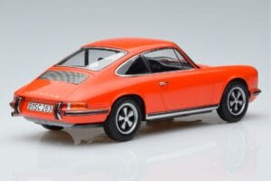 Porsche 911 2.0 E Oranž Norev 1:18 187628 Metall - pilt 2/6