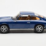 Porsche 911 S 901 Sinine Norev 1:18 - image 3 of 6