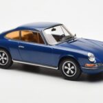 Porsche 911 S 901 Sinine Norev 1:18 - image 4 of 6