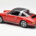 Porsche 911 Targa S Punane Schuco 1:18 - image 8 of 9