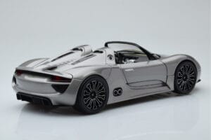 Porsche 918 Spyder Prototüüp Hall Metallic Minichamps 1:18 110060030 Metall - pilt 3/7