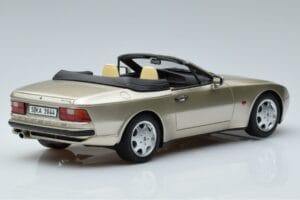 Porsche 944 S2 Kabriolett GT Spirit 1:18 GT002CS Vaik - pilt 2/6