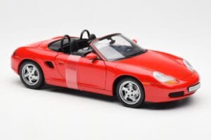 Porsche Boxster 986 Punane UT Models 1:18 180065830 Metall - pilt 4/6