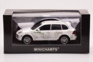 Porsche Cayenne Concept Schaeffler Gruppe Automotive Minichamps 1:43 PORSCHE-264306 Metall - pilt 4/4