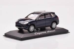 Porsche Cayenne 9PA Diesel Tumesinine Minichamps 1:43 WAP0200030B Metall - pilt 2/4